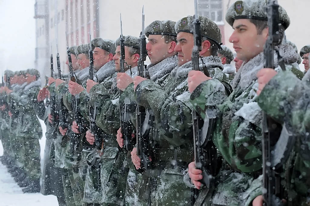 Image de l'hommage rendu par les soldats Kartvéliens