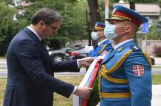 Predsednik Vučić položio venac na Spomenik junacima sa Košara 