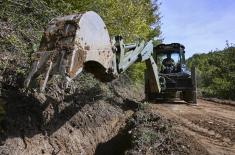 Serbian Armed Forces help to repair roads in Kuršumlija Municipality