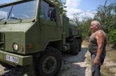Serbian Armed Forces help provide water to Gornji Milanovac and Mionica municipalities