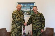 Chief of General Staff meets with Commander of Hungarian Defence Forces