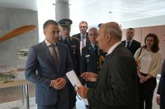 Minister Stefanović visits Dassault Aviation development centre in Paris