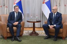 Sastanak ministra Vučevića sa predstavnicima Saveza studenata Crne Gore u Srbiji