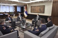 Sastanak ministra Stefanovića sa ambasadorom Sjedinjenih Američkih Država