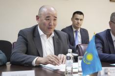 Minister Gašić meets with Minister of Industry and Construction Sharlapaev in Astana