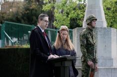 Minister Stefanović Laid Wreath at Commonwealth Cemetery 
