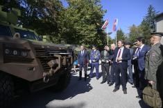 Meeting between Serbian, Slovak defence ministers 