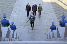 President Vučić lays a wreath at the Monument to the Unknown Hero on Mount Avala