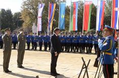 Ministar Gašić predvodio državnu ceremoniju polaganja venaca na Groblju oslobodilaca Beograda