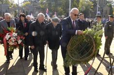 Ministar Gašić predvodio državnu ceremoniju polaganja venaca na Groblju oslobodilaca Beograda