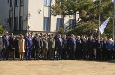 Minister Gašić leads the state wreath-laying ceremony at the Liberators of Belgrade Cemetery