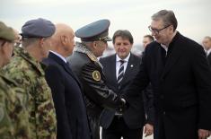 Presidents Vučić, Tokayev visit weapons-military equipment display at military airfield in Batajnica