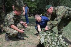 Minister Stefanović visits Army Training Centre