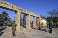 Делегације Министарства одбране и Војске Србије положиле венце поводом Дана војних ветерана