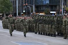 Minister Gašić attends dress rehearsal for cadets’ commissioning ceremony