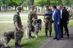 Minister Gašić visits Dog Training Centre in Niš